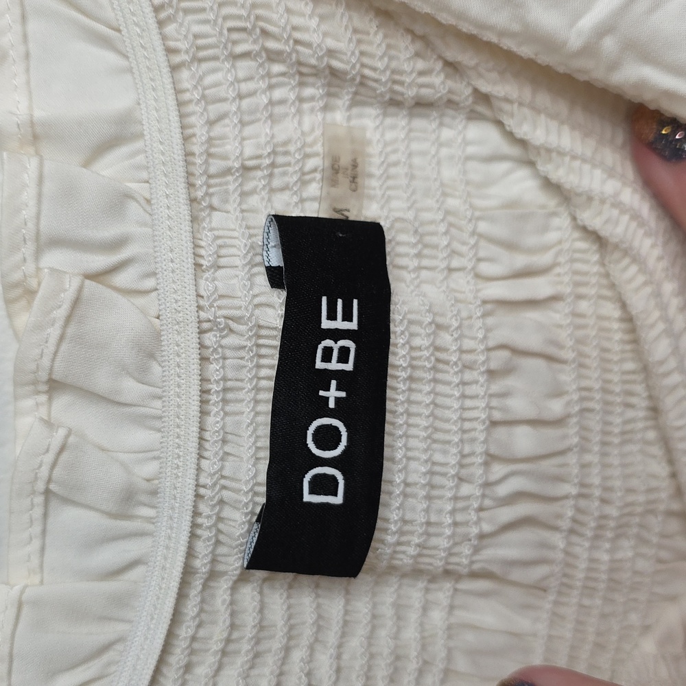 Do+Be Cream Ruffled Blouse Medium - image 2